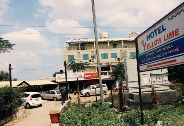 Hotel Yellow Lime Ahmedabad Ngoại thất bức ảnh